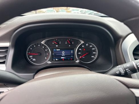 Used 2021 GMC Acadia SLE w/ Driver Convenience Package image 13