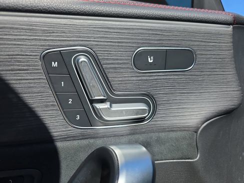 Certified 2023 Mercedes-Benz CLA 250 image 11