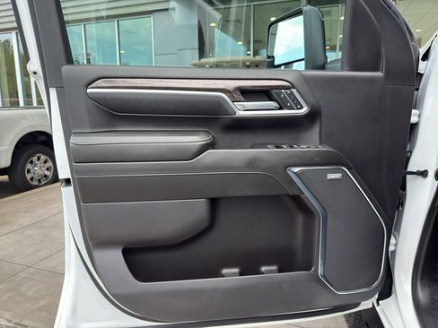 Used 2024 Chevrolet Silverado 3500 LTZ w/ LTZ Premium Package image 14