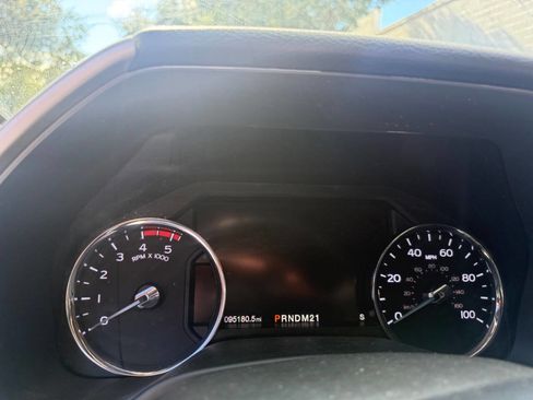 Used 2019 Ford F350 Lariat w/ Lariat Ultimate Package image 45