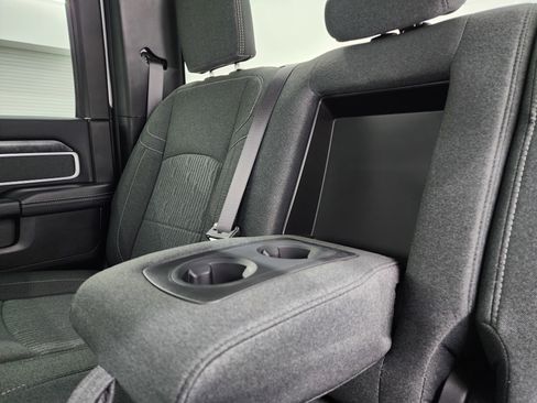 Used 2020 RAM 2500 Big Horn w/ Night Edition image 39