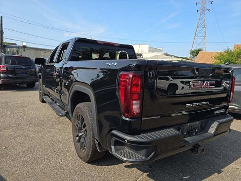 Used 2024 GMC Sierra 1500 Elevation w/ Elevation Premium Package AWD/4WD image 4