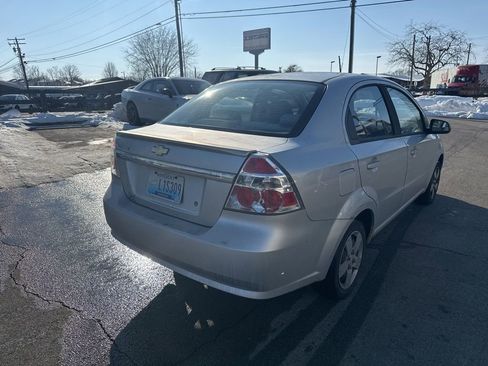 Used 2011 Chevrolet Aveo LT w/ Power and Convenience Package image 3