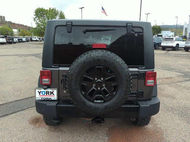Used 2017 Jeep Wrangler Sport AWD/4WD image 5