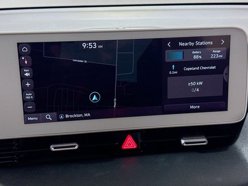 Used 2024 Hyundai Ioniq 5 SE image 2