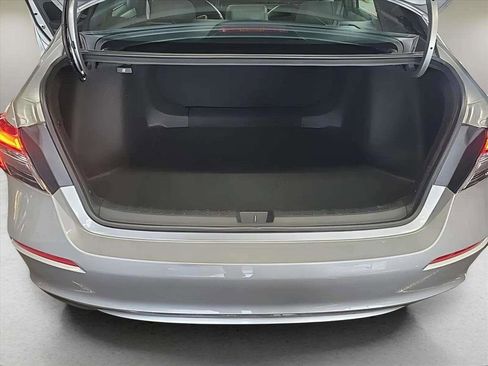 Used 2023 Honda Civic Sport image 19