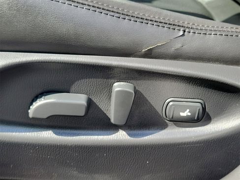 Used 2013 INFINITI M35 M35h w/ Premium Pkg image 15