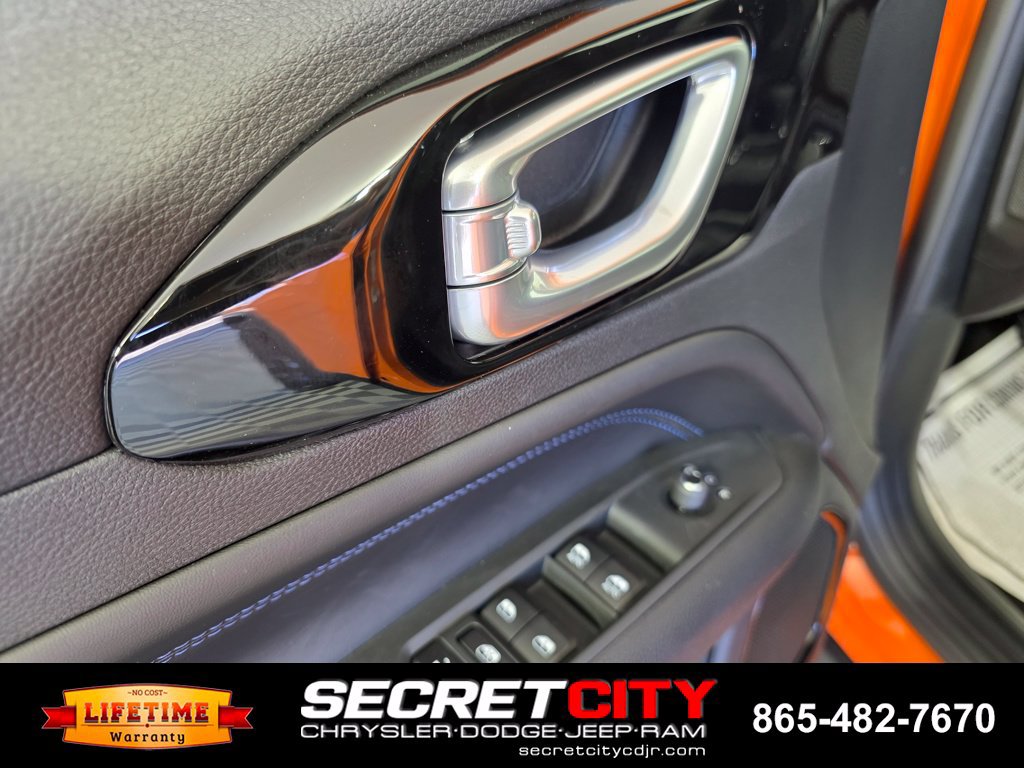 New 2026 Jeep Compass Latitude AWD/4WD image 14
