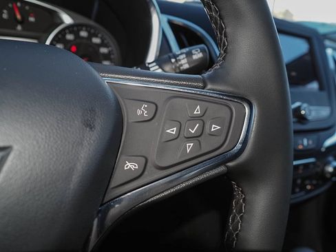 Certified 2023 Chevrolet Equinox LT AWD/4WD image 31