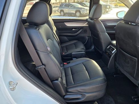 Used 2024 MAZDA CX-90 3.3 Turbo w/ Premium Package image 10