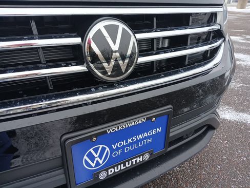 Certified 2024 Volkswagen Tiguan Wolfsburg Edition image 54