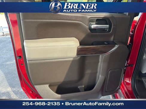 Used 2022 GMC Sierra 1500 SLT image 13