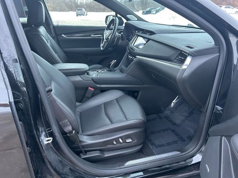 Used 2023 Cadillac XT5 Sportv image 22