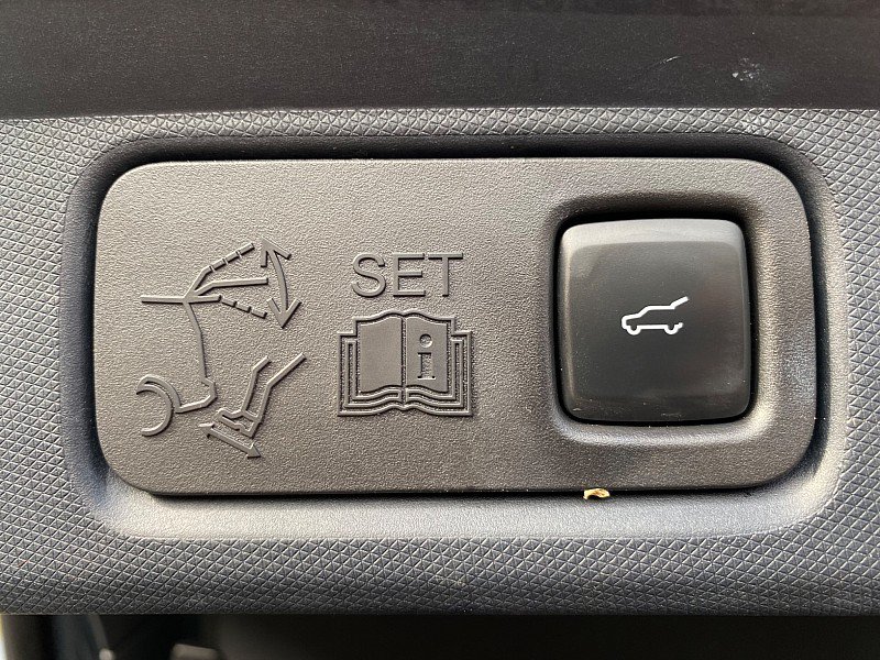 Used 2023 Ford Mustang Mach-E Premium AWD/4WD image 61