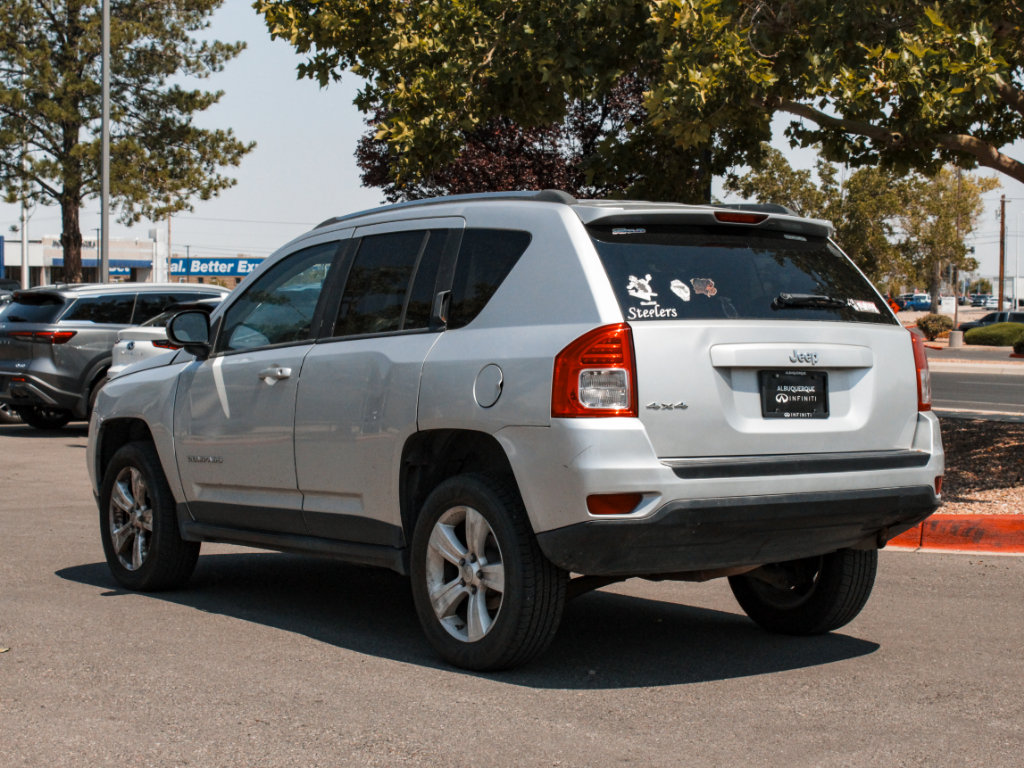Used 2012 Jeep Compass Sport AWD/4WD image 7