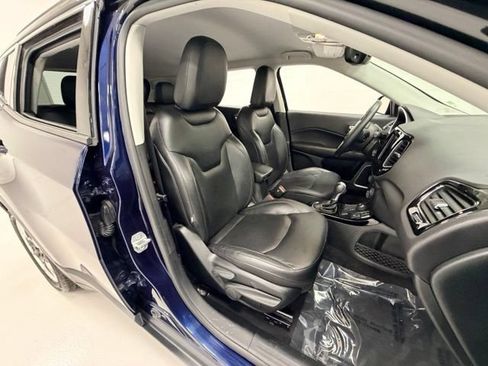 Used 2018 Jeep Compass Limited w/ Safe & Security Group AWD/4WD image 24