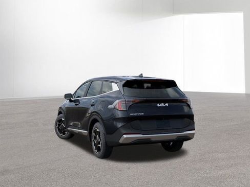 New 2026 Kia Sportage EX image 4