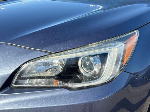Used 2015 Subaru Legacy 2.5i Limited image 9
