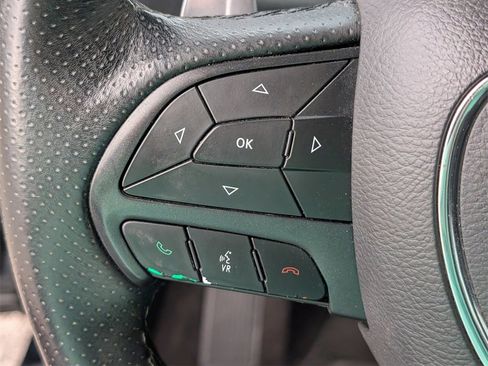 Used 2018 Dodge Charger R/T image 18