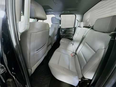 Used 2018 Chevrolet Silverado 1500 Custom w/ Custom Value Package image 25