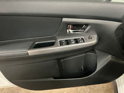 Used 2015 Subaru Crosstrek 2.0i Premium AWD/4WD image 15