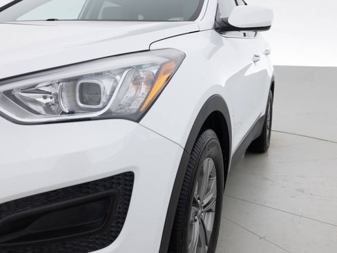 Used 2016 Hyundai Santa Fe Sport FWD image 12