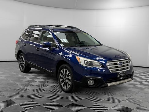 Used 2015 Subaru Outback 3.6R Limited image 7