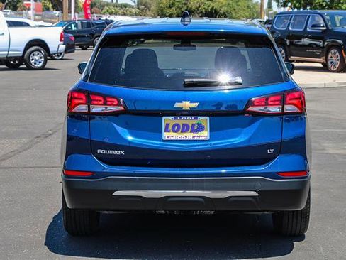 Used 2023 Chevrolet Equinox LT image 3