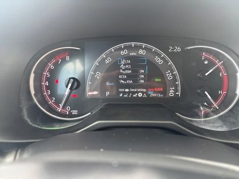 Used 2025 Toyota RAV4 XLE FWD image 9