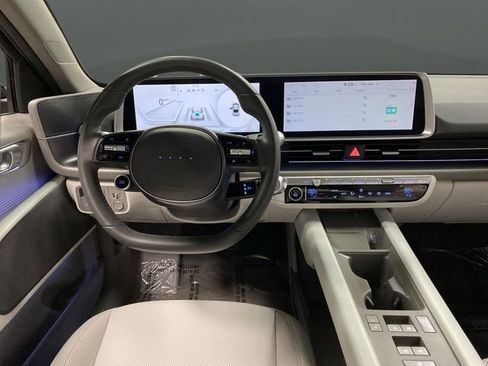 Used 2023 Hyundai Ioniq 6 SEL image 5