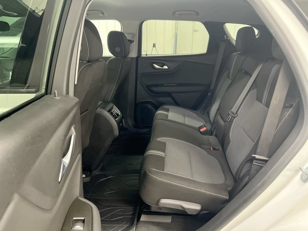 Used 2023 Chevrolet Blazer LT w/ Convenience Package FWD image 22