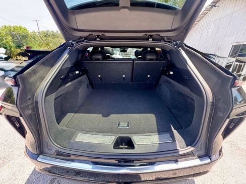 Used 2023 Cadillac Lyriq 2WD image 13