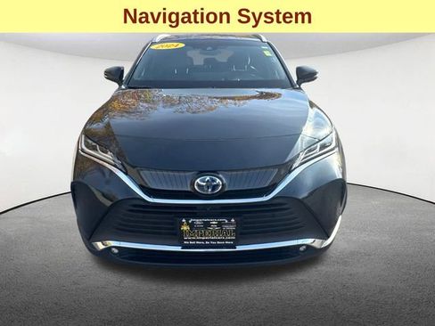 Used 2024 Toyota Venza Limited image 4