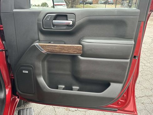 Used 2021 Chevrolet Silverado 1500 High Country image 14