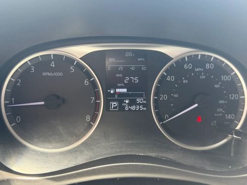 Used 2021 Nissan Kicks S FWD image 17