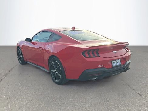 Used 2024 Ford Mustang Premium image 7