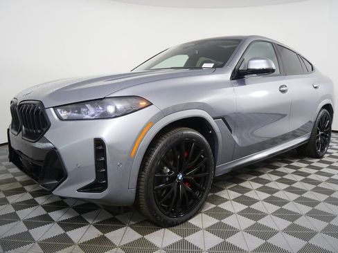 New 2026 BMW X6 xDrive40i w/ Climate Comfort Package image 9