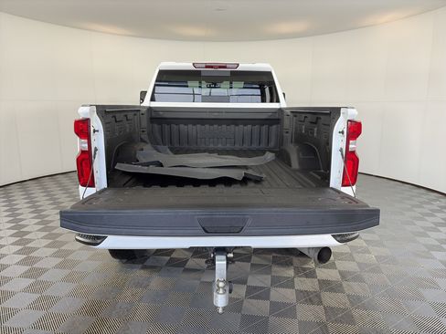 Certified 2023 Chevrolet Silverado 3500 High Country image 14