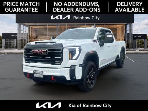Used 2025 GMC Sierra 2500 AT4 w/ Technology Package AWD/4WD image 3