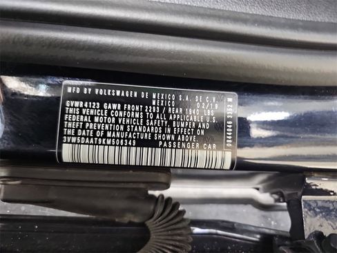 Used 2019 Volkswagen Beetle 2.0T S image 39