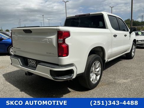 Used 2021 Chevrolet Silverado 1500 Custom image 5