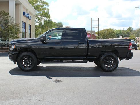 Used 2024 RAM 2500 Big Horn w/ Night Edition image 11