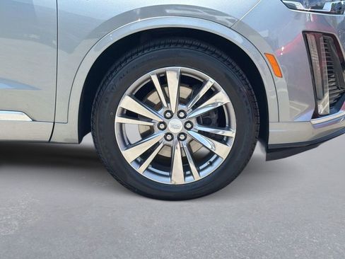 Certified 2023 Cadillac XT6 Premium Luxury FWD image 37