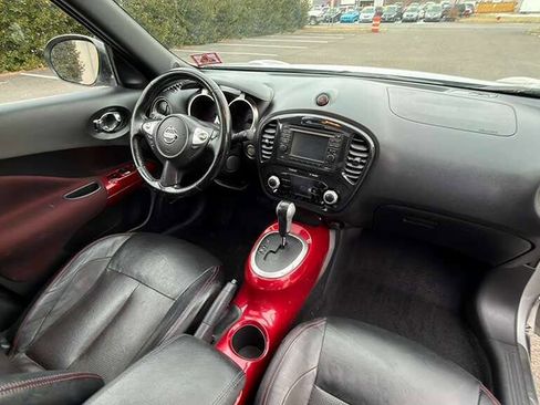 Used 2013 Nissan Juke SL image 25
