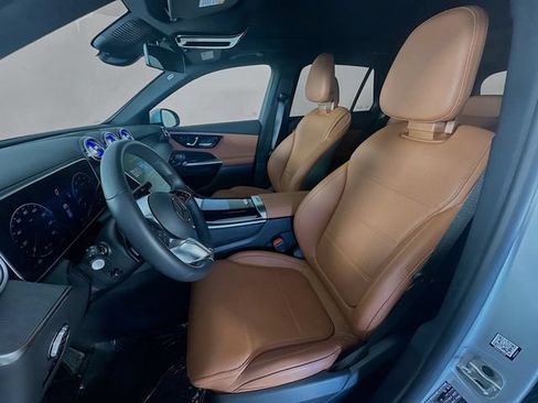 Certified 2025 Mercedes-Benz GLC 300 image 21