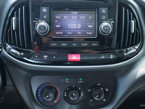 Used 2019 RAM ProMaster City Tradesman SLT image 44