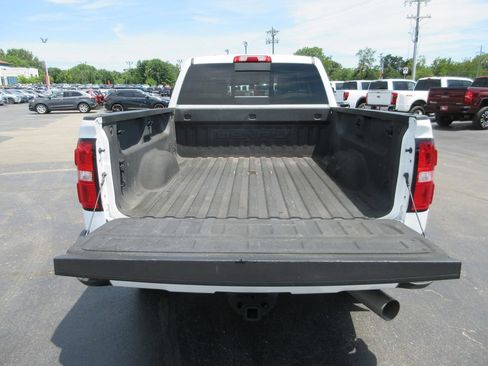 Certified 2017 GMC Sierra 2500 Denali w/ Duramax Plus Package AWD/4WD image 8
