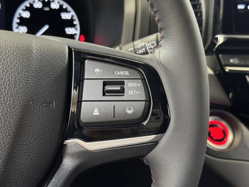 Used 2025 Honda Odyssey Sport-L image 38