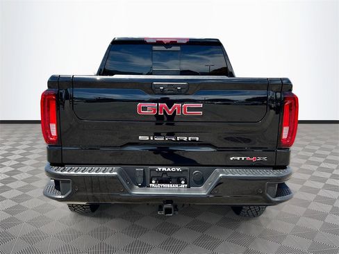 Used 2024 GMC Sierra 1500 AT4X image 6
