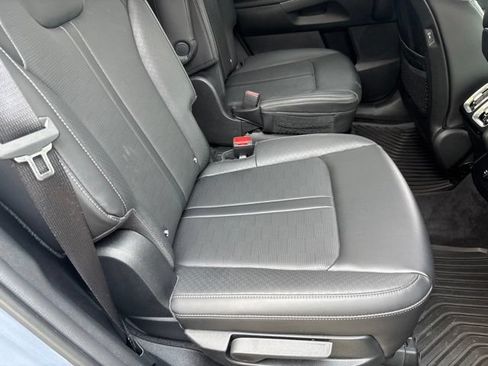 Used 2025 Kia Sorento EX w/ Panoramic Sunroof Package AWD/4WD image 23
